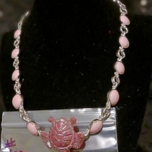 Custom sea turtle necklace and earrings vintage